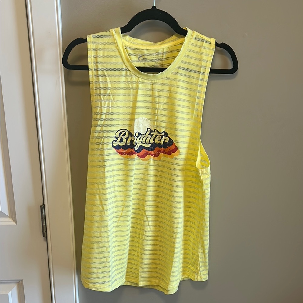 ZYIA Yellow Tank Top with Stripes and Graphic Design